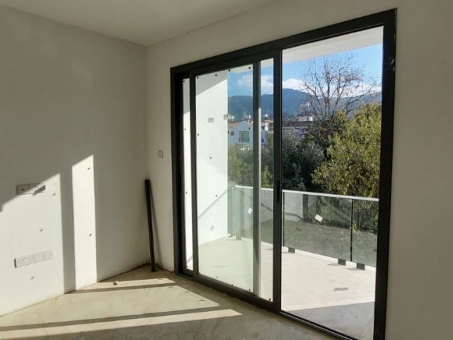 Flat For Sale in Alsancak, Kyrenia