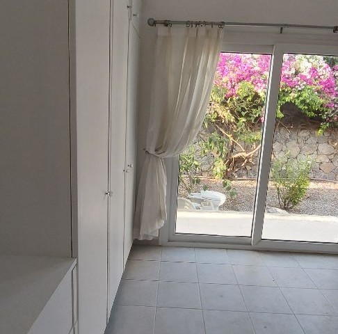 Single Storey Large House for Sale in Alsancak Center