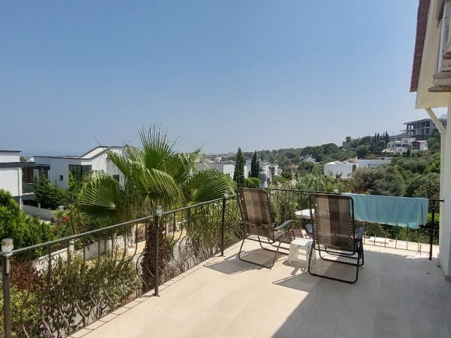 3 Bedroom Villa on Cevre Road, Edremit