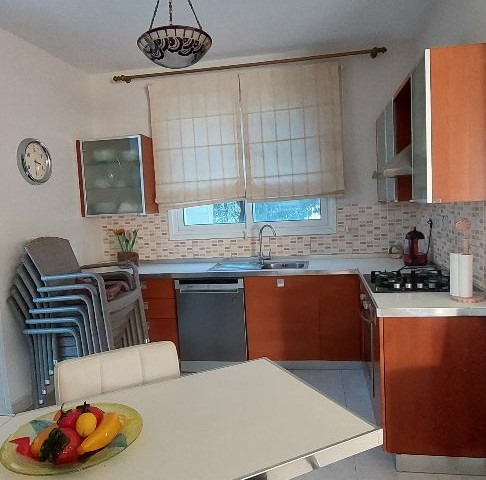 ESK'ya 5 dk uzaklikta Triplex Villa