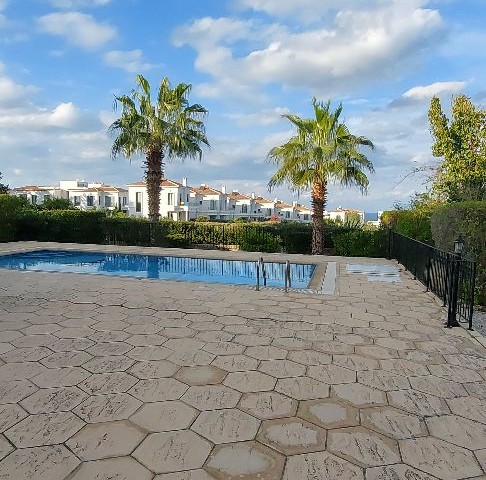 Villa mit Meerblick und Pool