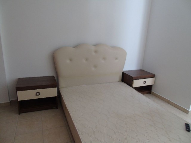 1+1 apartment for rent in Kyrenia centre 