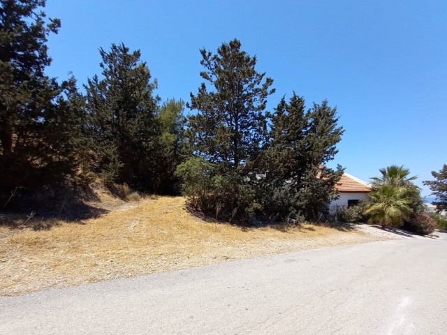 Sea view plot in Esentepe -  Sea , mountain & hills views yet near to village ,  restaurants & ammenities