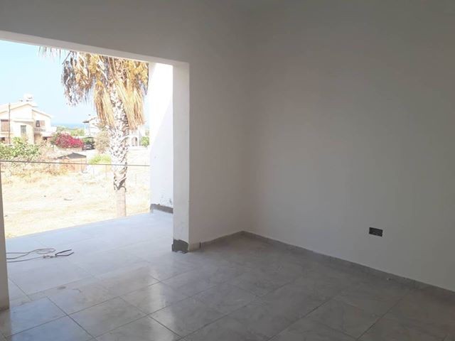 Girne Alsancak bölgesinde 3+1 satlık  ikiz  villa. Fatma Çolakoğlu 0548 861 9012