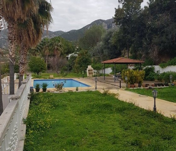 Bellapais'te Satılık Villa