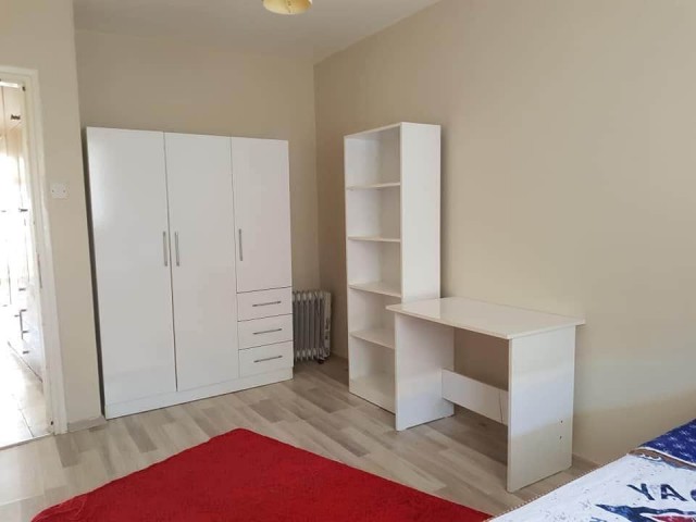 Продажа квартиры 2 + 1 в центре Кирении ** 