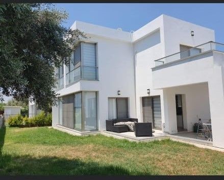 3+1 Villas for sale in Kyrenia Hasan Uzun district(Alsancak) ** 