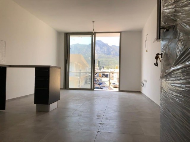 Flat For Sale in Karaoğlanoğlu, Kyrenia