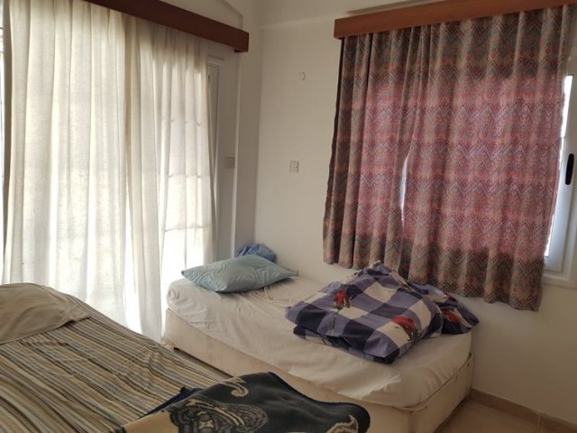 3+1 Penthouse zum Verkauf im Zentrum von Kyrenia ** 