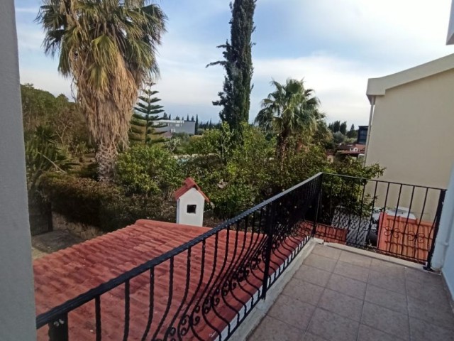 Girne merkez de 3+1 kiralik villa