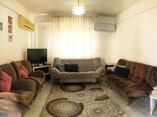 2+1 flat for sale in the center of Kyrenia ** 