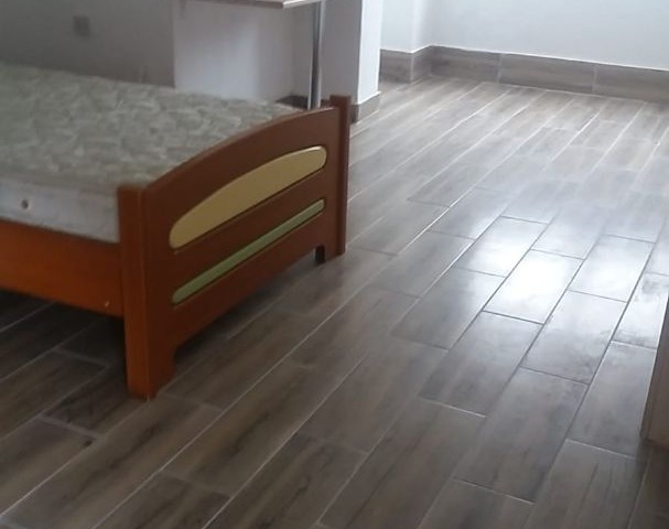 2+1 flat for rent in the center of Kyrenia ** 