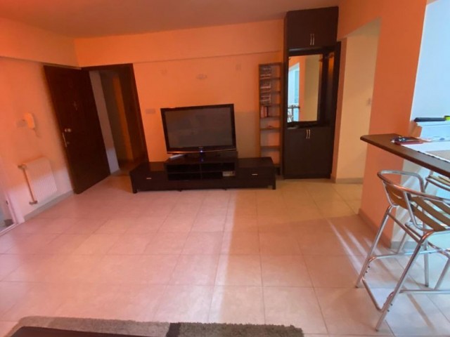 Nicosia gönyeli te 2 + 1 apartment for rent ** 