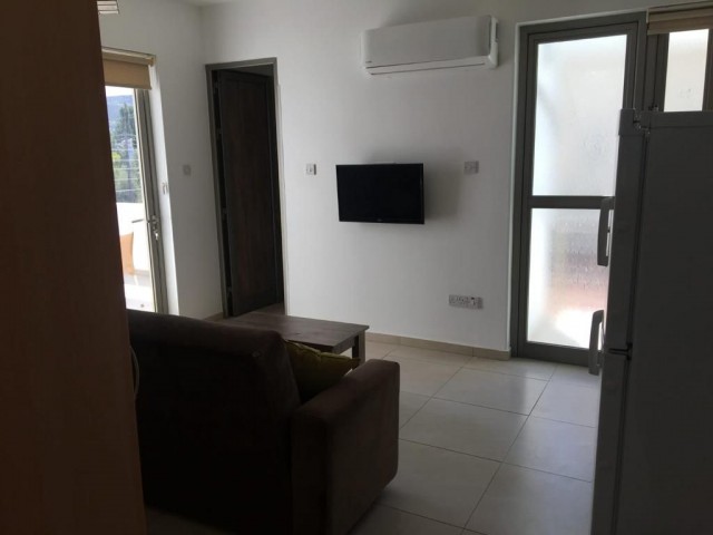 Flat To Rent in Karaoğlanoğlu, Kyrenia