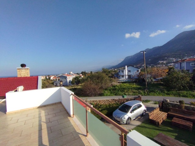 3+1 Villa For Sale in Girne Karsiyaka