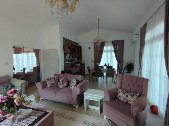 3+1 Villa For Sale in Girne Karsiyaka