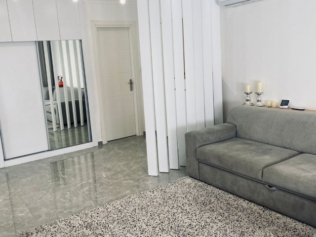 2+1 FLAT THAT CAN BE CONVERTED INTO 3+1 FOR SALE IN KYRENIA LAPTA