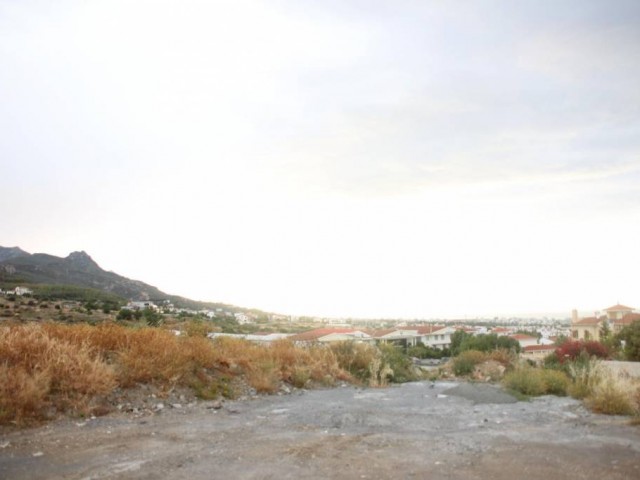 For Sale a Plot of Land in Bellapais