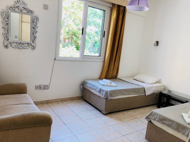 2+1 flat in Kyrenia city centre behind Colony Hotel