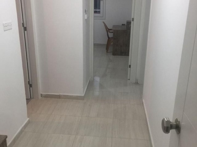 MAĞUSA MERKEZ'DE 1+1 KİRALIK DAİRE