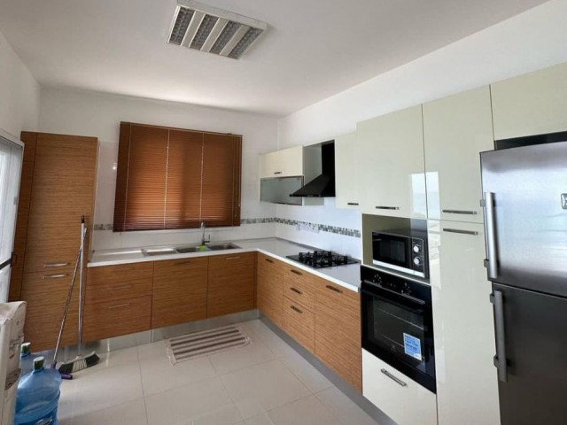 3+1 FLAT FOR SALE IN THE CENTER OF GAZİMAĞUSA