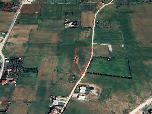 3 ACCOMMODATIONS 2 EVLEK FIELDS FOR SALE IN MORMENEKŞE REGION IN GAZİMAĞUSA