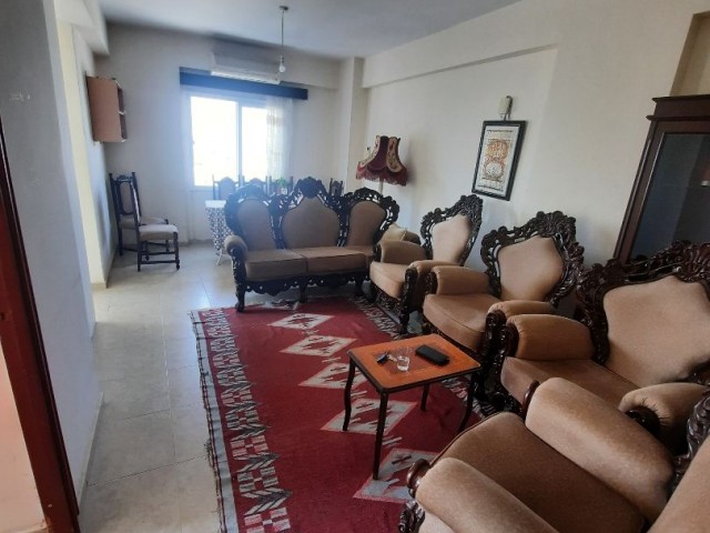 آپارتمان 2+1 برای فروش در مرکز GAZİMAĞUSA