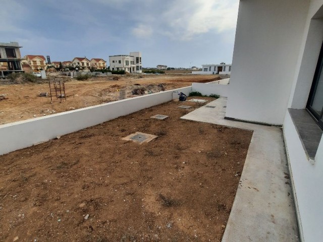 3+1 VILLA ZUM VERKAUF IN FAMAGUSTA ÖTÜKEN GEBIET