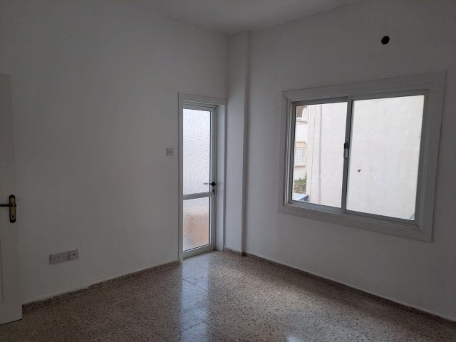 3+1 FLAT FOR SALE IN FAMAGUSTA CENTER