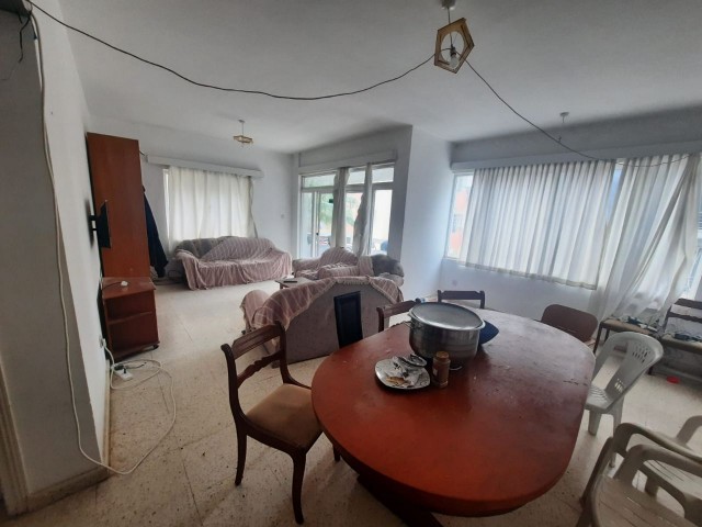 3+1 FLAT FOR SALE IN FAMAGUSTA CENTER