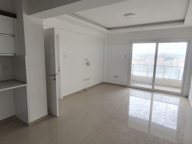 Golden Residence, Фамагуста 2+1 с бассейном