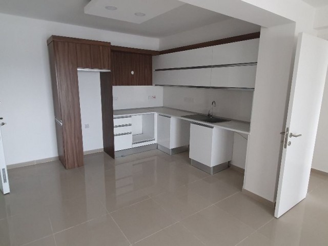 Golden Residence, Фамагуста 2+1 с бассейном