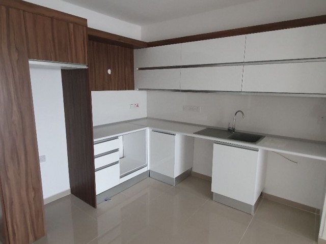 Golden Residence, Фамагуста 2+1 с бассейном