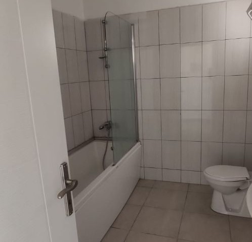 2+1 PENTHOUSE ZUM VERKAUF IN FAMAGUSTA YENİBOĞAZİÇİ BEREICH