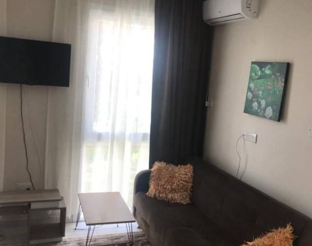 GAZİMAĞUSA MERKEZDE SATILIK FULL EŞYALI 1+1 DAİRE 