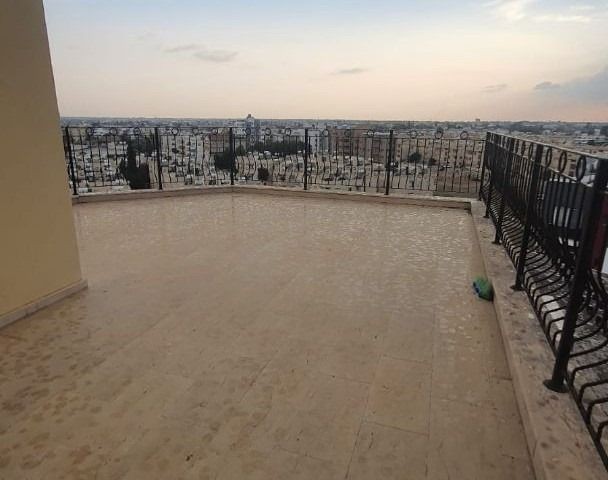 2+1 PENTHOUSE FLAT FOR SALE IN FAMAGUSTA BAYKAL AREA