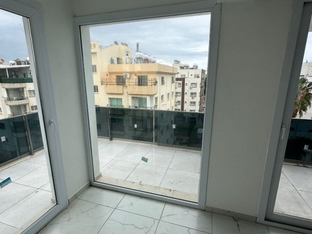 AMAZING 2+1 PENTHOUSE AT THE HEART OF FAMAGUSTA 