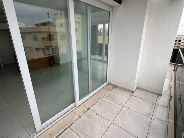 MAĞUSA MERKEZDE KAÇIRILMAYACAK 2+1 PENTHOUSE