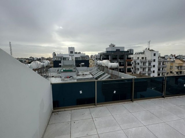 MAĞUSA MERKEZDE KAÇIRILMAYACAK 2+1 PENTHOUSE