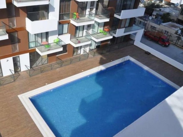 Uptown Park 2+1 Zentrum Famagusta mit Pool