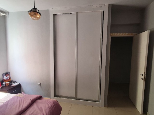 Kaliland apartment 2+1 with new kitchen. Center Famagusta. Good location