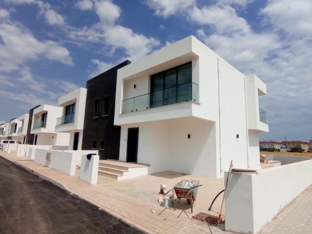 3+1 TWIN VILLA WITH POOL FOR SALE IN FAMAGUSTA YENİBOĞAZİÇİ AREA