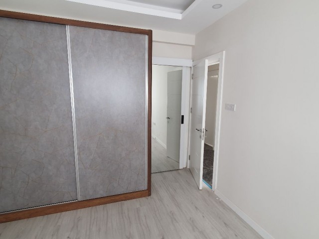 New apartment 3+1 in Yenibogaziçi near sea