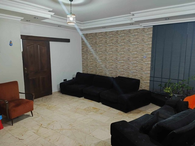Gulseren, apartment 3+1, center Famagusta 