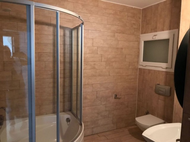 Flat To Rent in Girne Merkez, Kyrenia