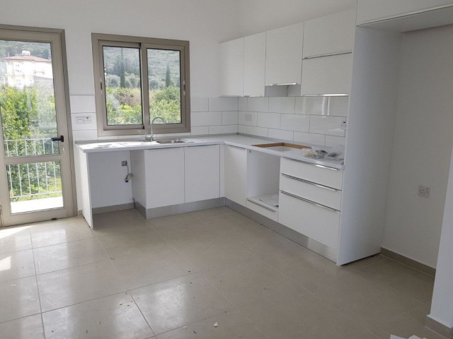 Flat For Sale in Alsancak, Kyrenia