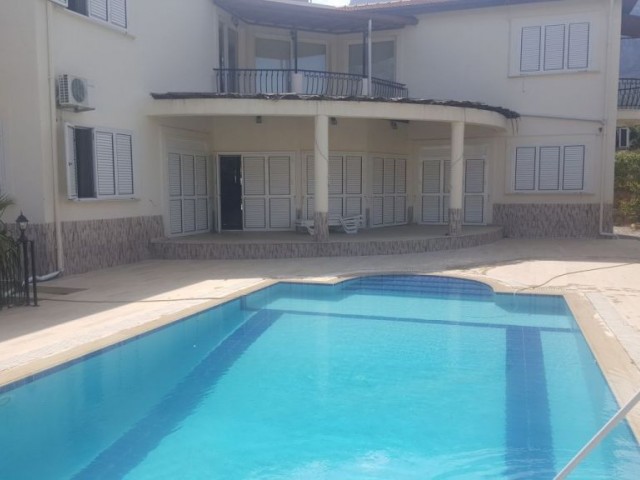 Villa For Sale in Alsancak, Kyrenia