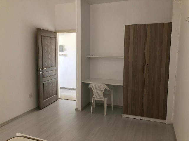 FULLY FURNISHED 2+1 APARTMENT FOR RENT - OPPOSITE THE STOP ON THE HIGHWAY ** 