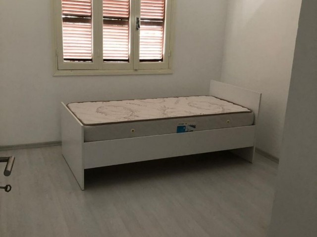 FULLY FURNISHED 2+1 APARTMENT FOR RENT - OPPOSITE THE STOP ON THE HIGHWAY ** 