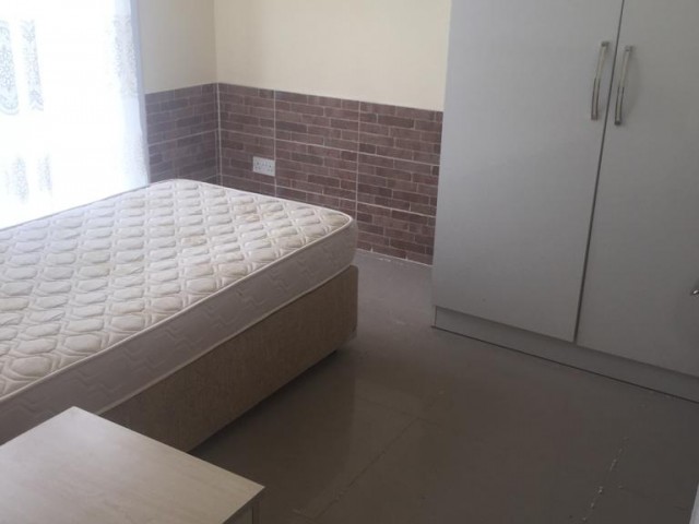 2+1 furnished flat for rent in Girne center